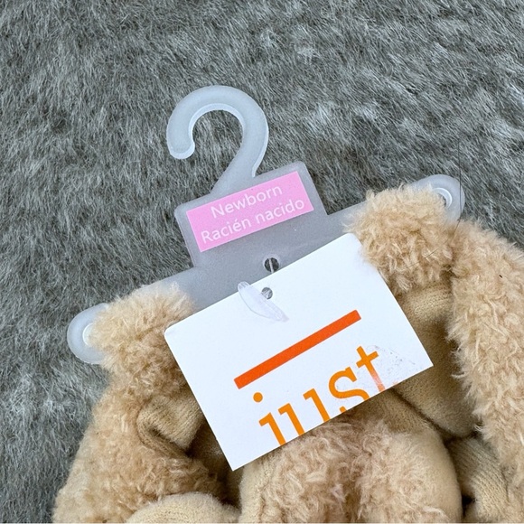 NWT Carters Newborn Lion Fuzzy Slippers - Picture 8 of 8